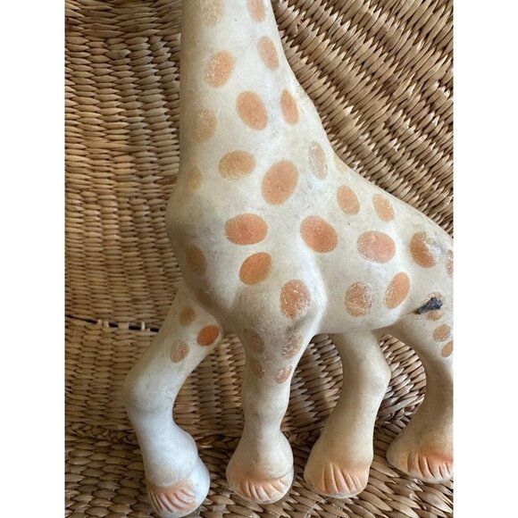 Sophie la Girafe Teething Toy - Picture 3 of 10